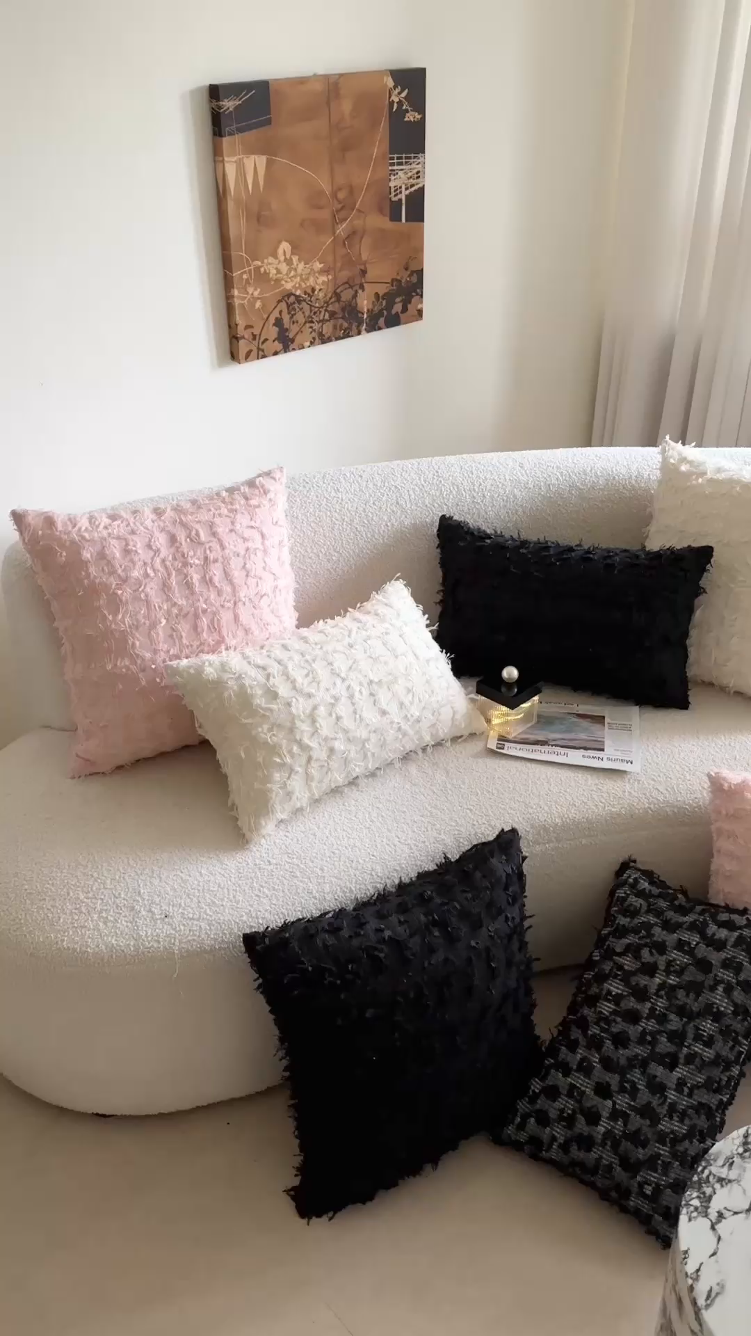 91家纺网 家纺一手货源 找家纺 918拾朵家居 2025新款立体流苏小香风抱枕 桃红(方)。