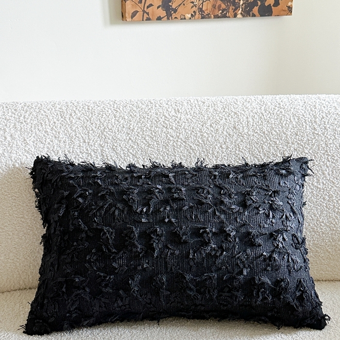 918拾朵家居 2025新款立体流苏小香风抱枕 墨黑(长)。