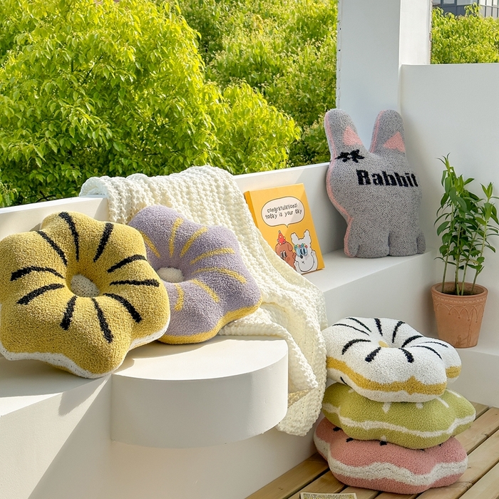 91家纺网 家纺一手货源 找家纺 （总）918拾朵家居 2025新款毛绒花瓣靠枕