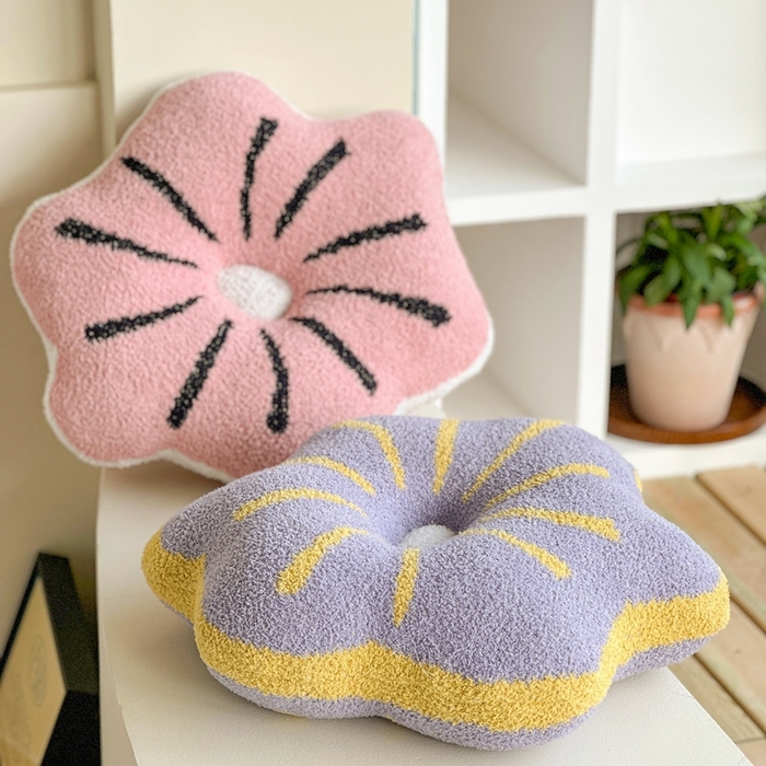 91家纺网 家纺一手货源 找家纺 （总）918拾朵家居 2025新款毛绒花瓣靠枕