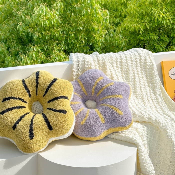 91家纺网 家纺一手货源 找家纺 （总）918拾朵家居 2025新款毛绒花瓣靠枕