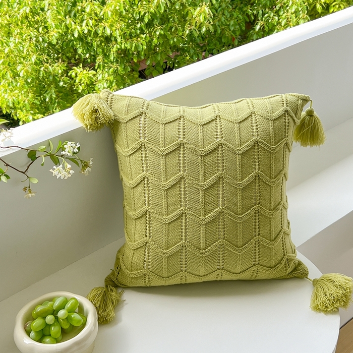 91家纺网 家纺一手货源 找家纺 918拾朵家居 2025新款热卖流苏抱枕 波浪纹(B款）