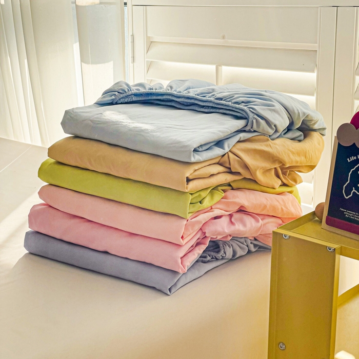 91家纺网 家纺一手货源 找家纺 仟人梦 2025新款超柔110克水洗云朵棉纯色单床单-叠拍图 组合图仅供展示