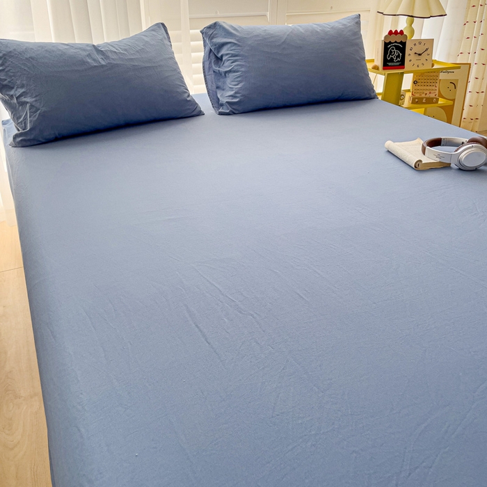 91家纺网 家纺一手货源 找家纺 仟人梦 2025新款超柔110克水洗云朵棉纯色单床单-叠拍图 雾兰