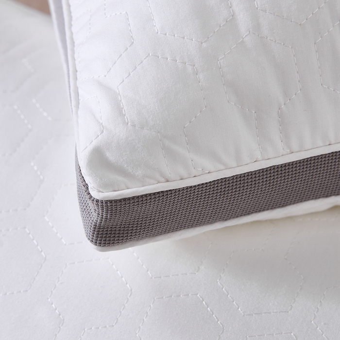 91家纺网 家纺一手货源 找家纺 大熊枕芯 2025新款全棉卡通刺绣柯基舒柔全棉护颈安睡枕枕头枕芯 全棉柯基护颈安睡枕 48x74cm/只