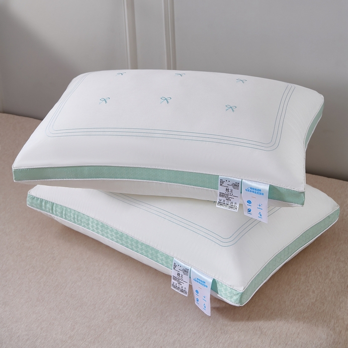 91家纺网 家纺一手货源 找家纺 大熊枕芯 2025新款蝴蝶结长绒棉刺绣枕枕头枕芯 全棉蝴蝶结刺绣枕 48x74cm/对