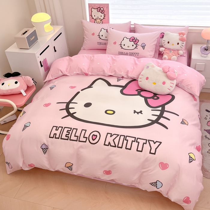 91家纺网 家纺一手货源 找家纺 暮思家居 2025新款正版授权三丽鸥大版全棉纯棉数码印花四件套系列-第四批 大版-甜筒KT