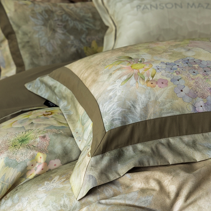 91家纺网 家纺一手货源 找家纺 威克凯丽 2024新款长绒棉数码印花100S磨毛双拼四件套 华丽世-B莫兰迪绿