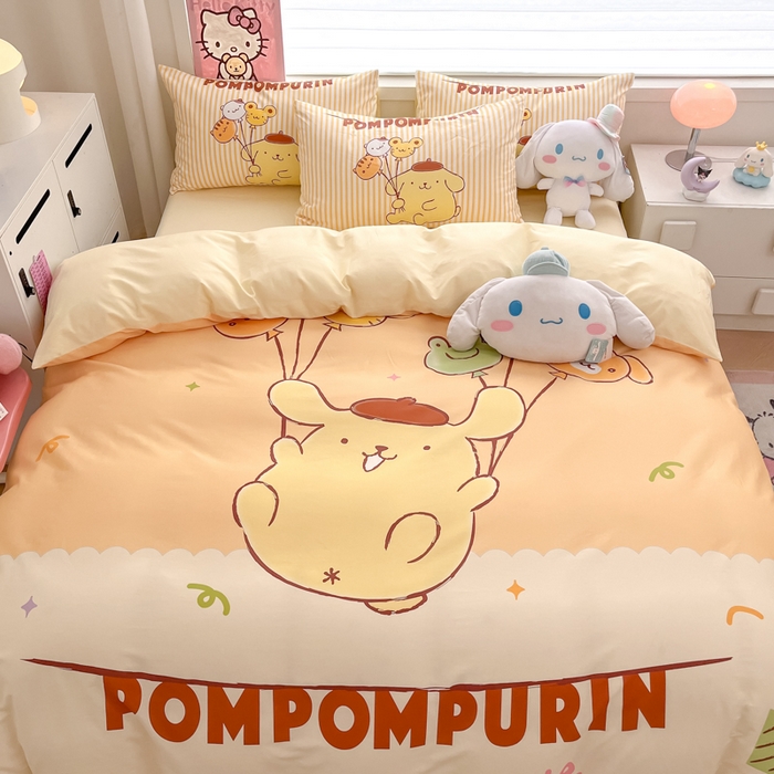 91家纺网 家纺一手货源 找家纺 暮思家居 2025新款正版授权三丽鸥大版全棉纯棉数码印花四件套系列-第四批 大版-奶黄包布丁狗