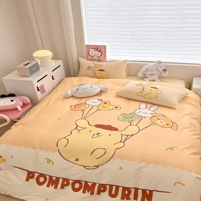 91家纺网 家纺一手货源 找家纺 暮思家居 2025新款正版授权三丽鸥大版全棉纯棉数码印花四件套系列-第四批 大版-奶黄包布丁狗