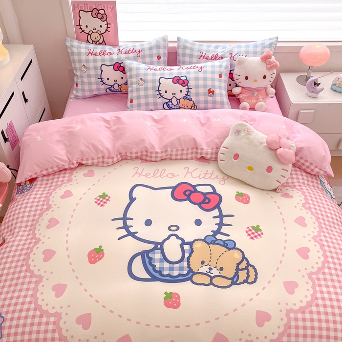 91家纺网 家纺一手货源 找家纺 暮思家居 2025新款正版授权三丽鸥大版全棉纯棉数码印花四件套系列-第四批 大版-奶油KT