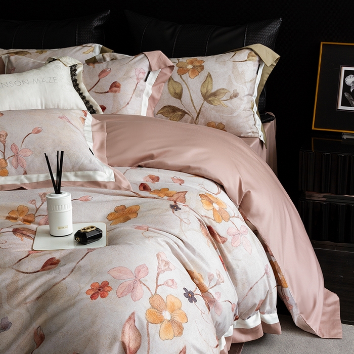 91家纺网 家纺一手货源 找家纺 威克凯丽 2024新款长绒棉数码印花100S磨毛双拼四件套 薇洛缇-B甜杏粉C奶白