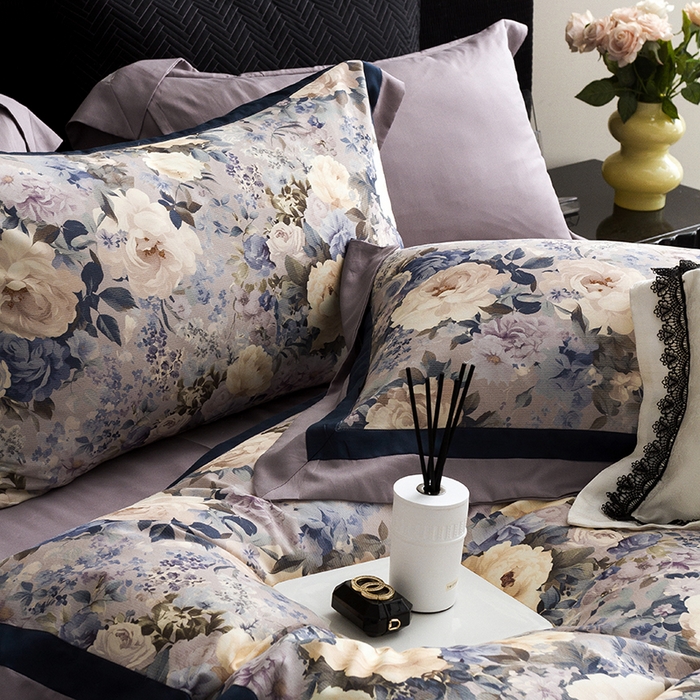 91家纺网 家纺一手货源 找家纺 威克凯丽 2024新款长绒棉数码印花100S磨毛双拼四件套 原蕊-B紫灰C电光蓝