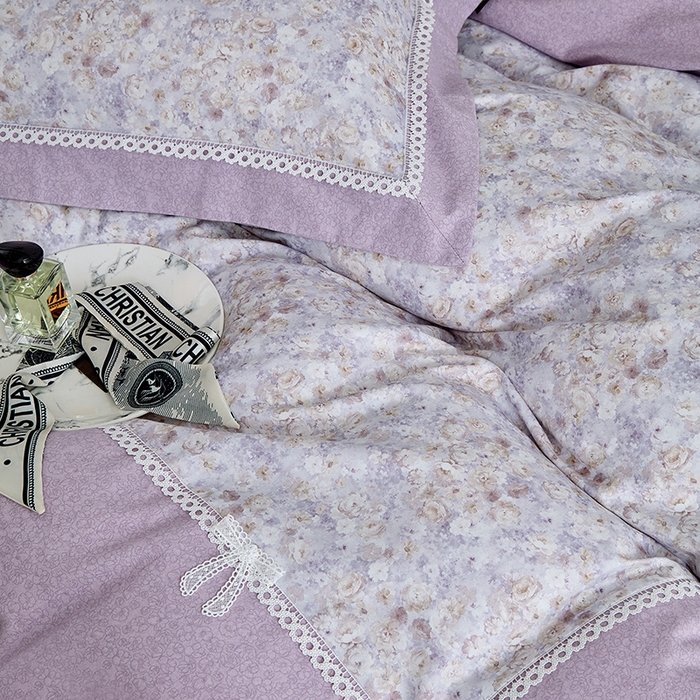 91家纺网 家纺一手货源 找家纺 威克凯丽 2024新款云柔棉磨毛数码印花四件套--星河入梦 星河入梦-西凤紫