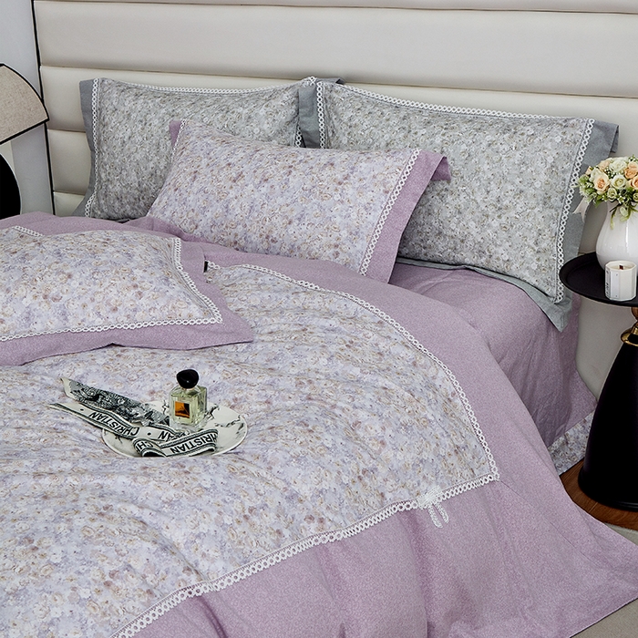 91家纺网 家纺一手货源 找家纺 威克凯丽 2024新款云柔棉磨毛数码印花四件套--星河入梦 星河入梦-西凤紫