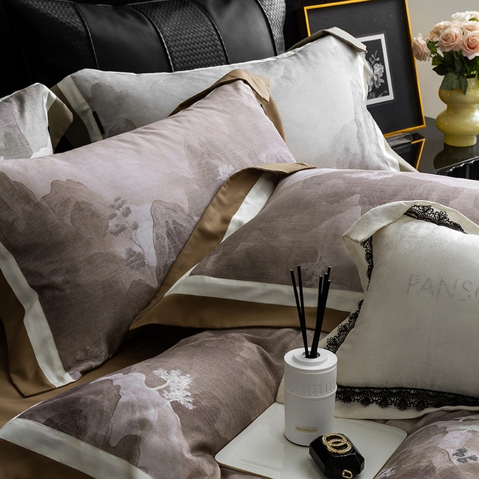 91家纺网 家纺一手货源 找家纺 威克凯丽 2024新款长绒棉数码印花100S磨毛双拼四件套 远山如黛-B橄榄咖C奶白