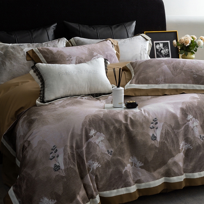 91家纺网 家纺一手货源 找家纺 威克凯丽 2024新款长绒棉数码印花100S磨毛双拼四件套 远山如黛-B橄榄咖C奶白