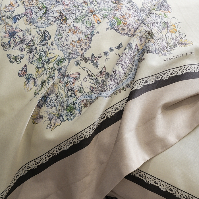 91家纺网 家纺一手货源 找家纺 威克凯丽 2024新款100S缎面数码印花四件套 蝴蝶 香槟