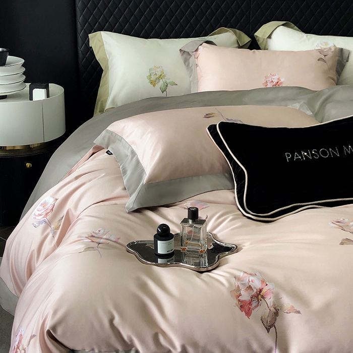 91家纺网 家纺一手货源 找家纺 威克凯丽 2024新款100S缎面数码印花四件套 花似锦-粉