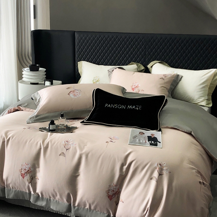 91家纺网 家纺一手货源 找家纺 威克凯丽 2024新款100S缎面数码印花四件套 花似锦-粉