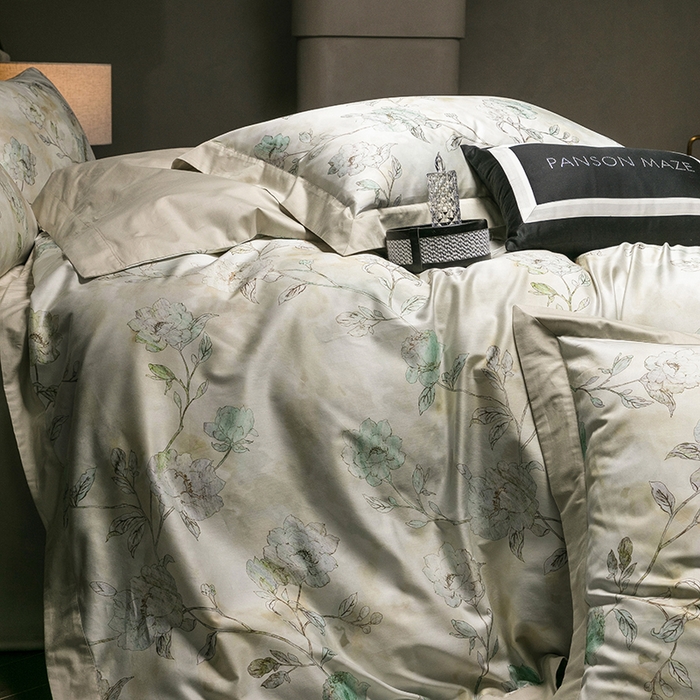 91家纺网 家纺一手货源 找家纺 威克凯丽 2024新款100S缎面数码印花四件套 阑珊屿（灰绿）