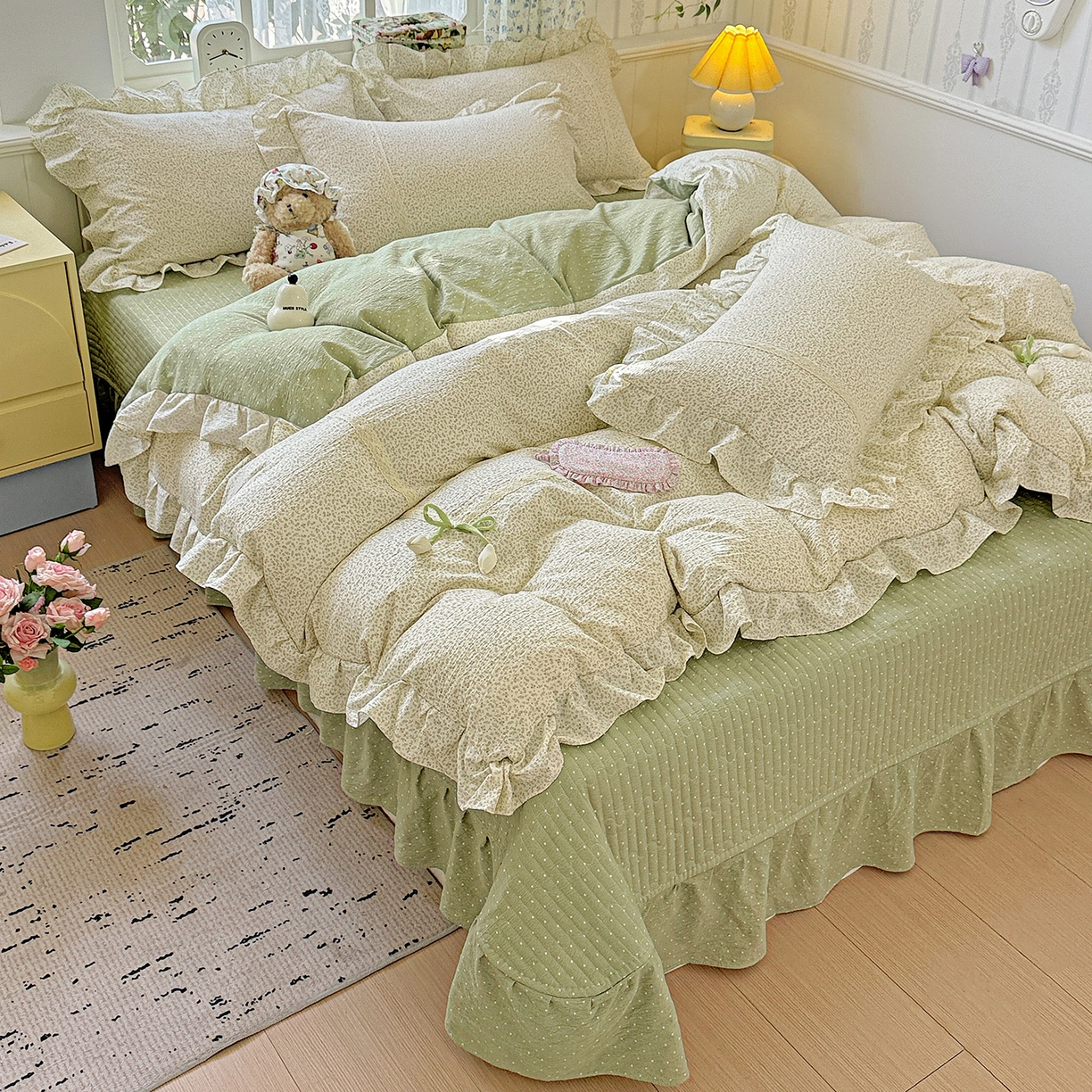 91家纺网 家纺一手货源 找家纺 富米莱（原臻工厂） 2025新款韩式云感亲肤棉蝴蝶结工艺床盖床裙四件套 韩系小波点-抹茶绿