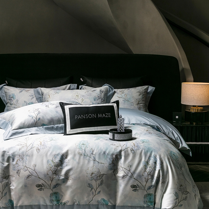 91家纺网 家纺一手货源 找家纺 威克凯丽 2024新款100S缎面数码印花四件套 阑珊屿（软香兰）