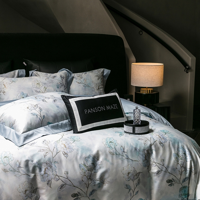 91家纺网 家纺一手货源 找家纺 威克凯丽 2024新款100S缎面数码印花四件套 阑珊屿（软香兰）