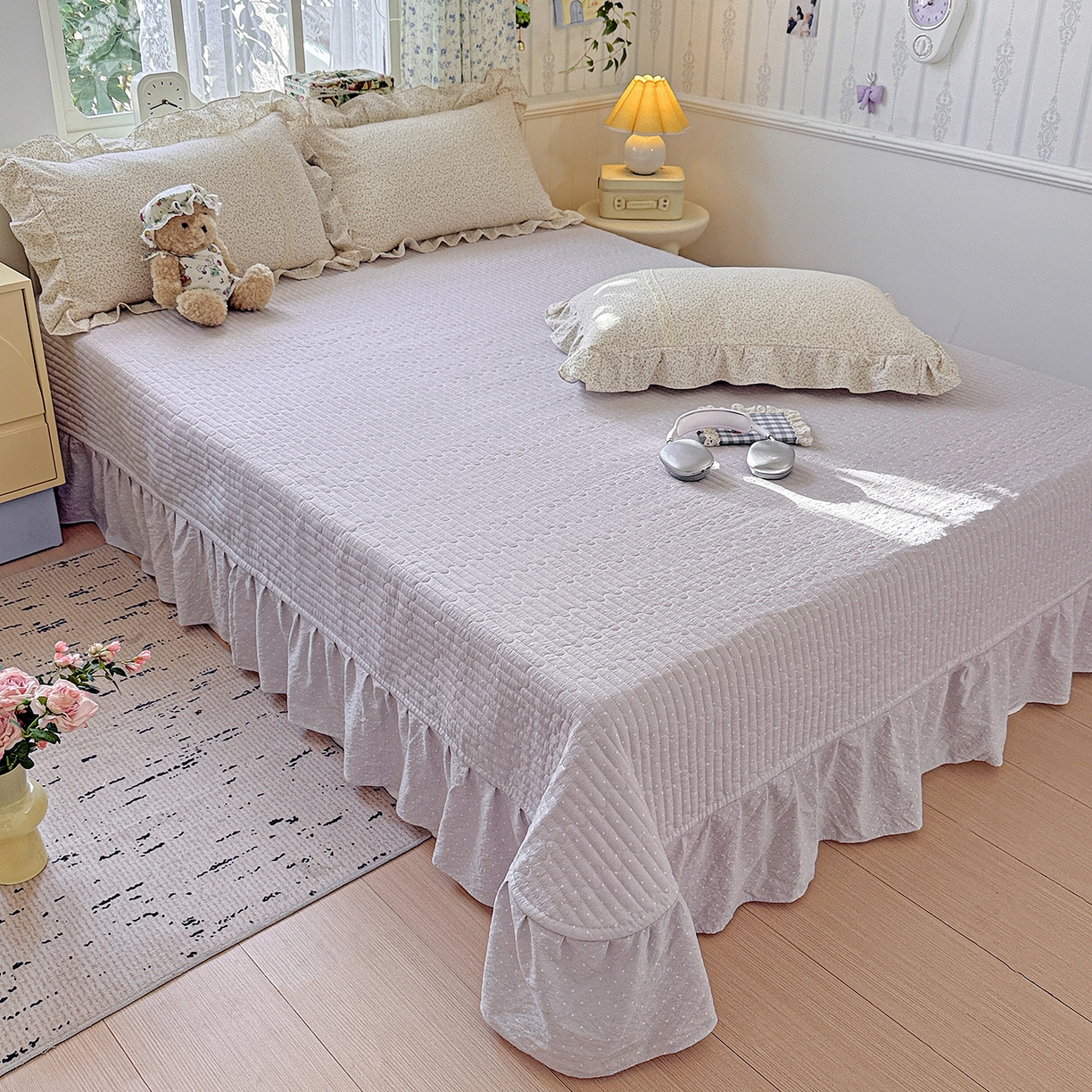 91家纺网 家纺一手货源 找家纺 富米莱（原臻工厂） 2025新款韩式云感亲肤棉蝴蝶结工艺床盖床裙四件套 韩系小波点-云霜灰