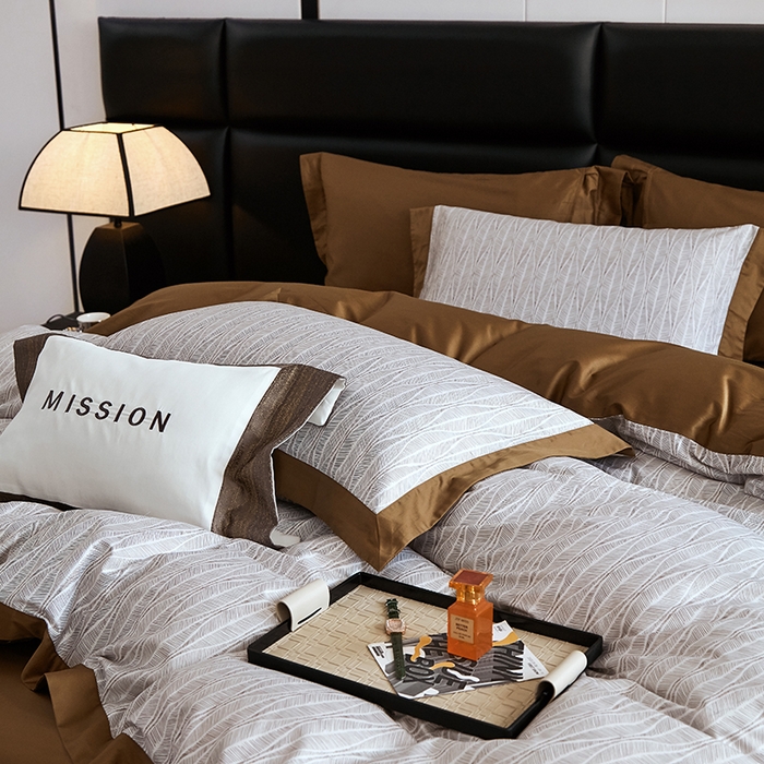 91家纺网 家纺一手货源 找家纺 威克凯丽 2024新款100S缎面数码印花四件套 劳伦斯-咖改