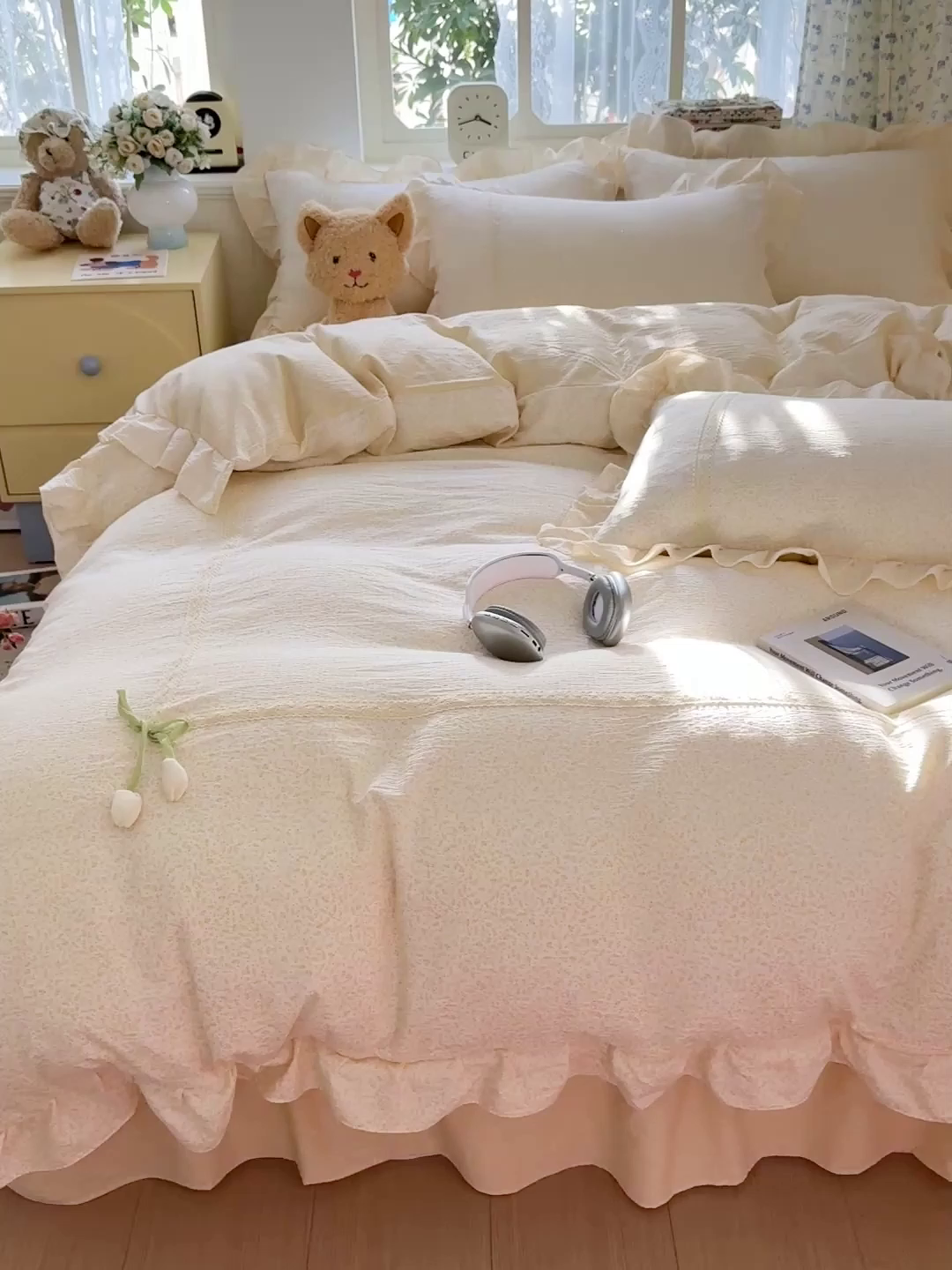 91家纺网 家纺一手货源 找家纺 富米莱（原臻工厂） 2025新款韩式云感亲肤棉蝴蝶结工艺床盖床裙四件套 韩系小波点-奶油黄