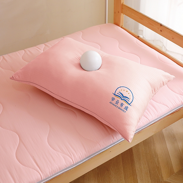 91家纺网 家纺一手货源 找家纺 鸿橡源 2025新款枕头枕芯 粉色