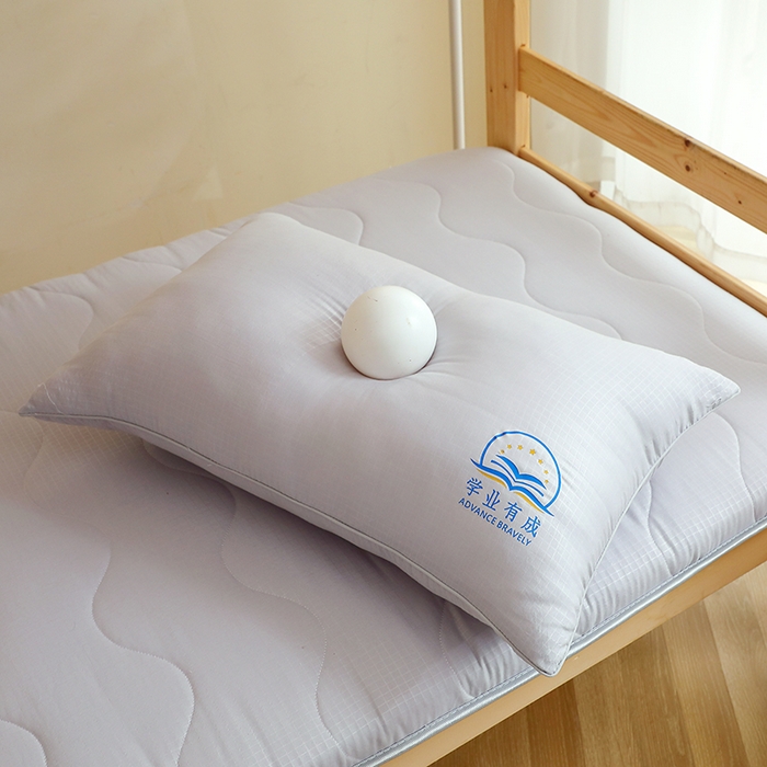 91家纺网 家纺一手货源 找家纺 鸿橡源 2025新款枕头枕芯 灰色