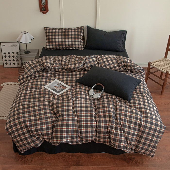 91家纺网 家纺一手货源 找家纺 尤米 2025新款亲肤舒适混搭ins风四件套系列 复古格纹