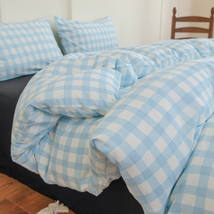 91家纺网 家纺一手货源 找家纺 尤米 2025新款亲肤舒适混搭ins风四件套系列 蓝调慕斯