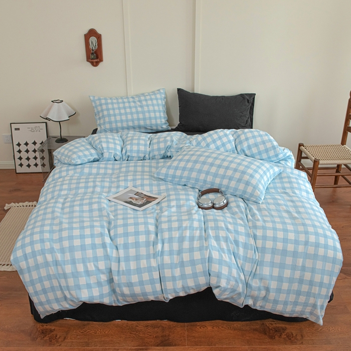 91家纺网 家纺一手货源 找家纺 尤米 2025新款亲肤舒适混搭ins风四件套系列 蓝调慕斯