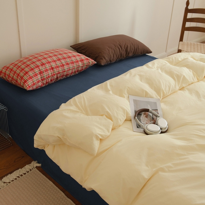 91家纺网 家纺一手货源 找家纺 尤米 2025新款亲肤舒适混搭ins风四件套系列 芝芝厚乳