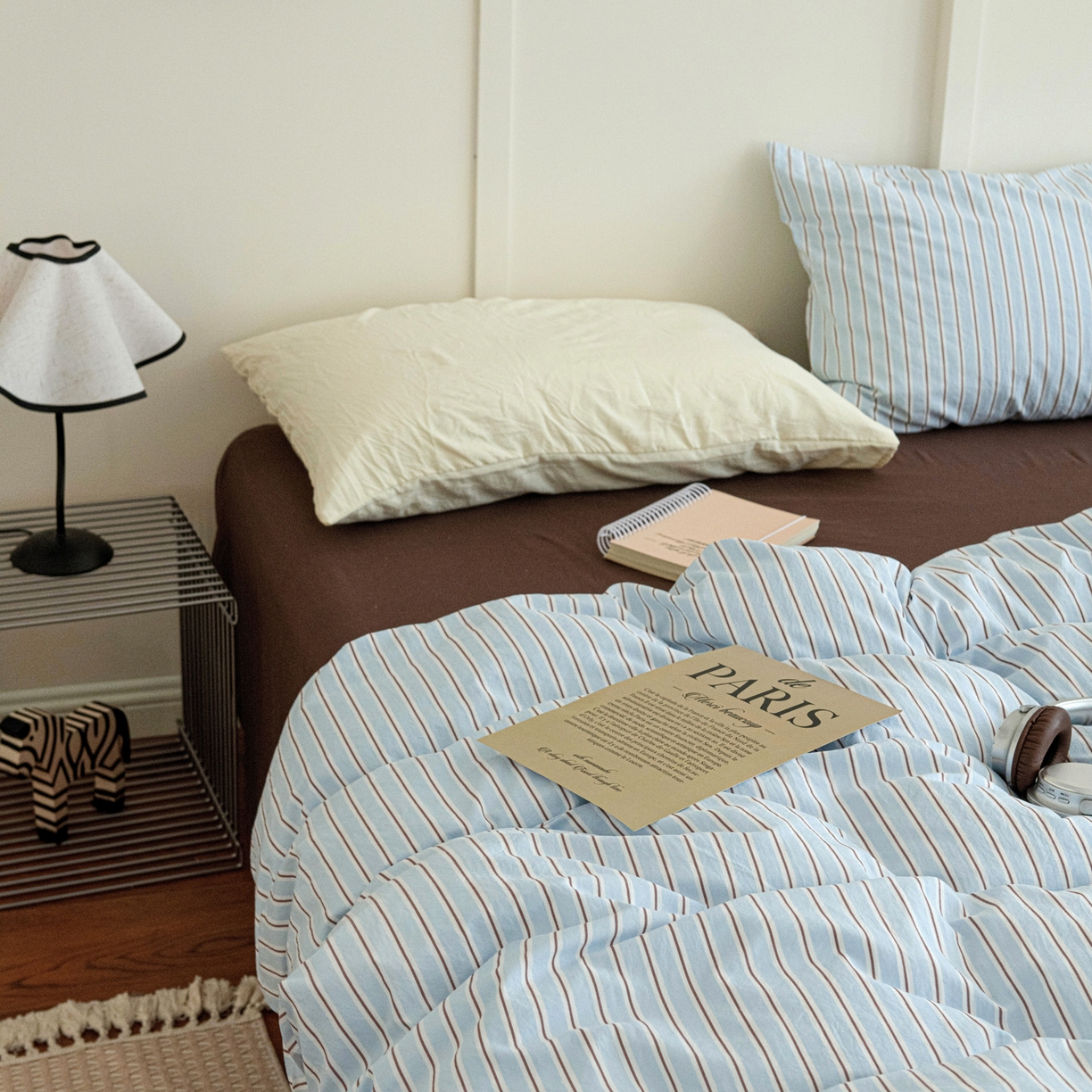 91家纺网 家纺一手货源 找家纺 尤米 2024新款ins博主风系列毛巾绣四件套 苹果猫-条纹