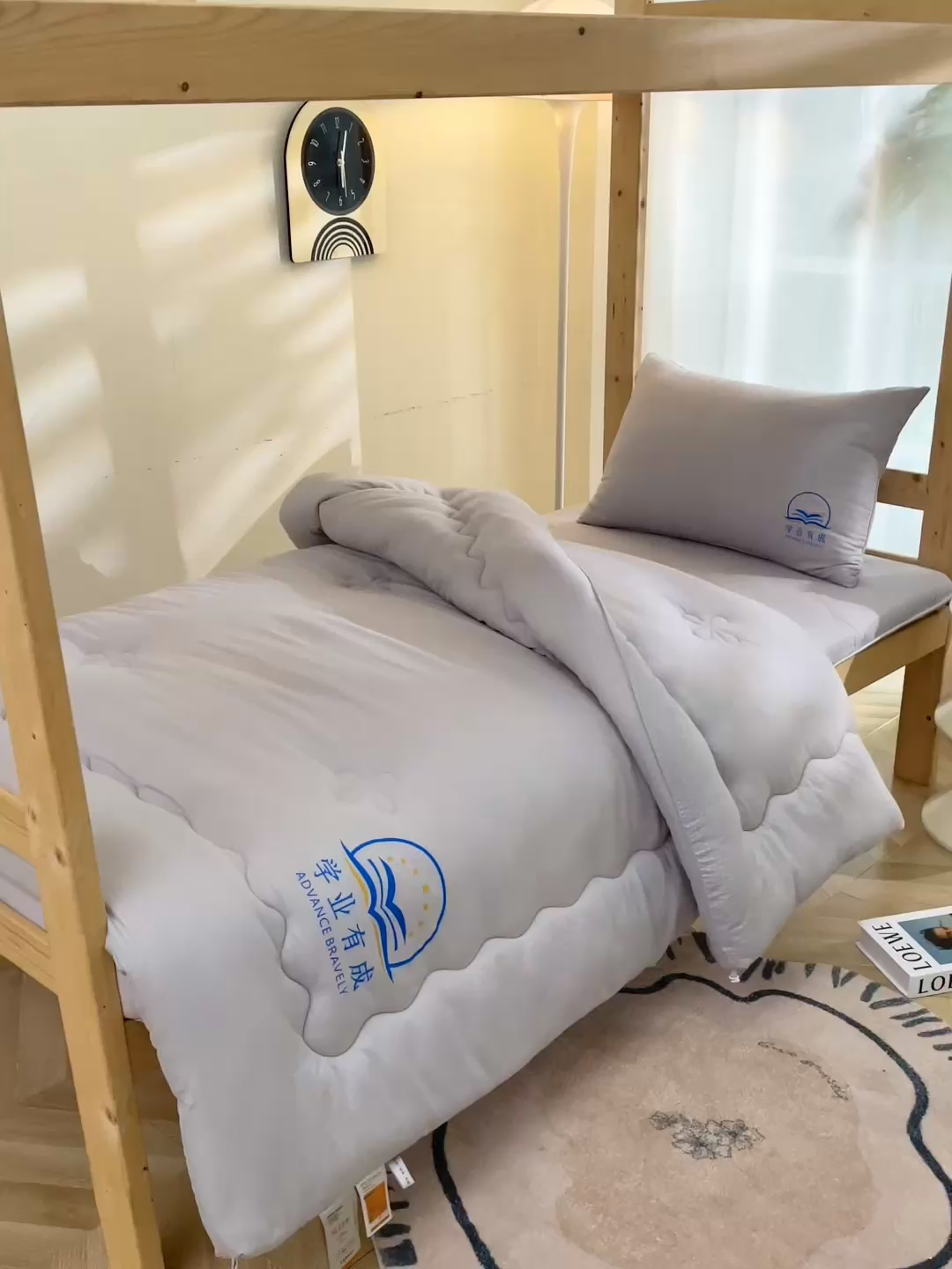 91家纺网 家纺一手货源 找家纺 鸿橡源 2025新款枕头枕芯 灰色