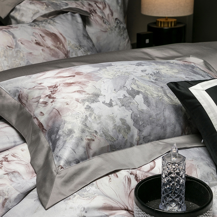 91家纺网 家纺一手货源 找家纺 威克凯丽 2024新款100S缎面数码印花四件套 园逸（星辰灰）