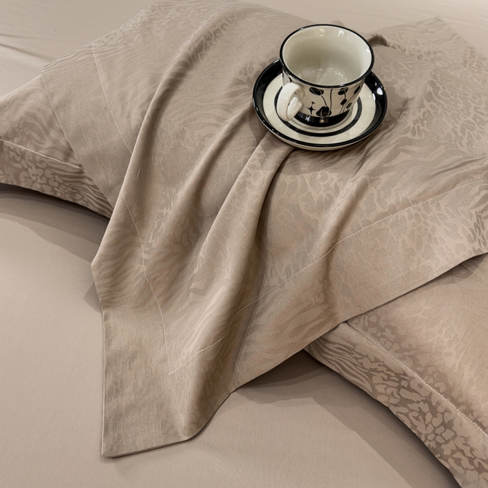 91家纺网 家纺一手货源 找家纺 威克凯丽 2024新款全棉提花四件套 米兰-半月可卡其