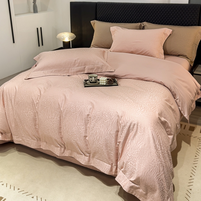 91家纺网 家纺一手货源 找家纺 威克凯丽 2024新款全棉提花四件套 米兰-花豆沙