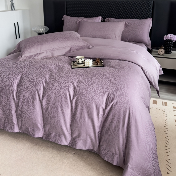 91家纺网 家纺一手货源 找家纺 威克凯丽 2024新款全棉提花四件套 米兰-香芋紫