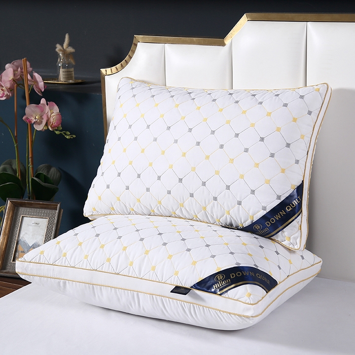 91家纺网 家纺一手货源 找家纺 （总）圣之寐 2025新款满天星磨毛羽丝绒刺绣枕枕头枕芯