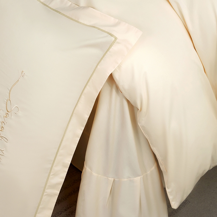 91家纺网 家纺一手货源 找家纺 威克凯丽 2024新款纯色绣花13372系列四件套 时尚-奶白色