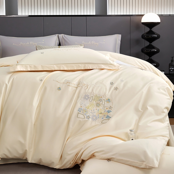 91家纺网 家纺一手货源 找家纺 威克凯丽 2024新款纯色绣花13372系列四件套 时尚-奶白色