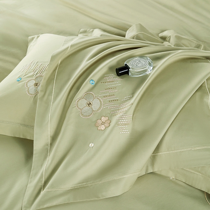 91家纺网 家纺一手货源 找家纺 威克凯丽 2024新款纯色绣花13372系列四件套 臻雅-艾叶绿