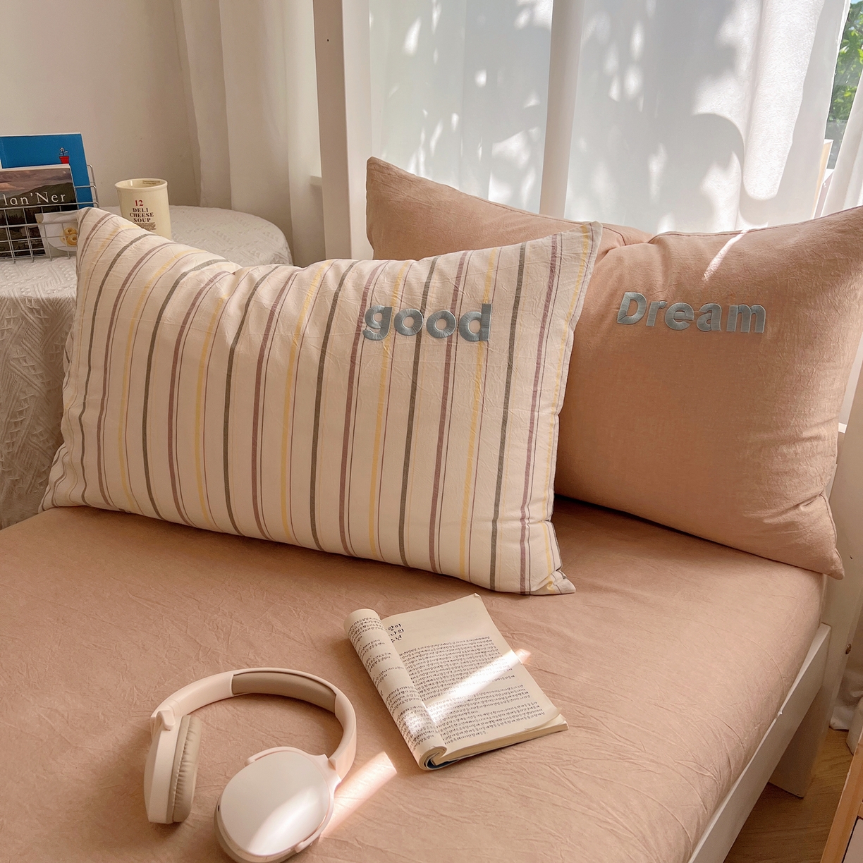 91家纺网 家纺一手货源 找家纺 丽涵家纺 2025新款全棉纯棉色织水洗棉刺绣单品枕套枕套单件单枕套-常规单人款 韵律-咖