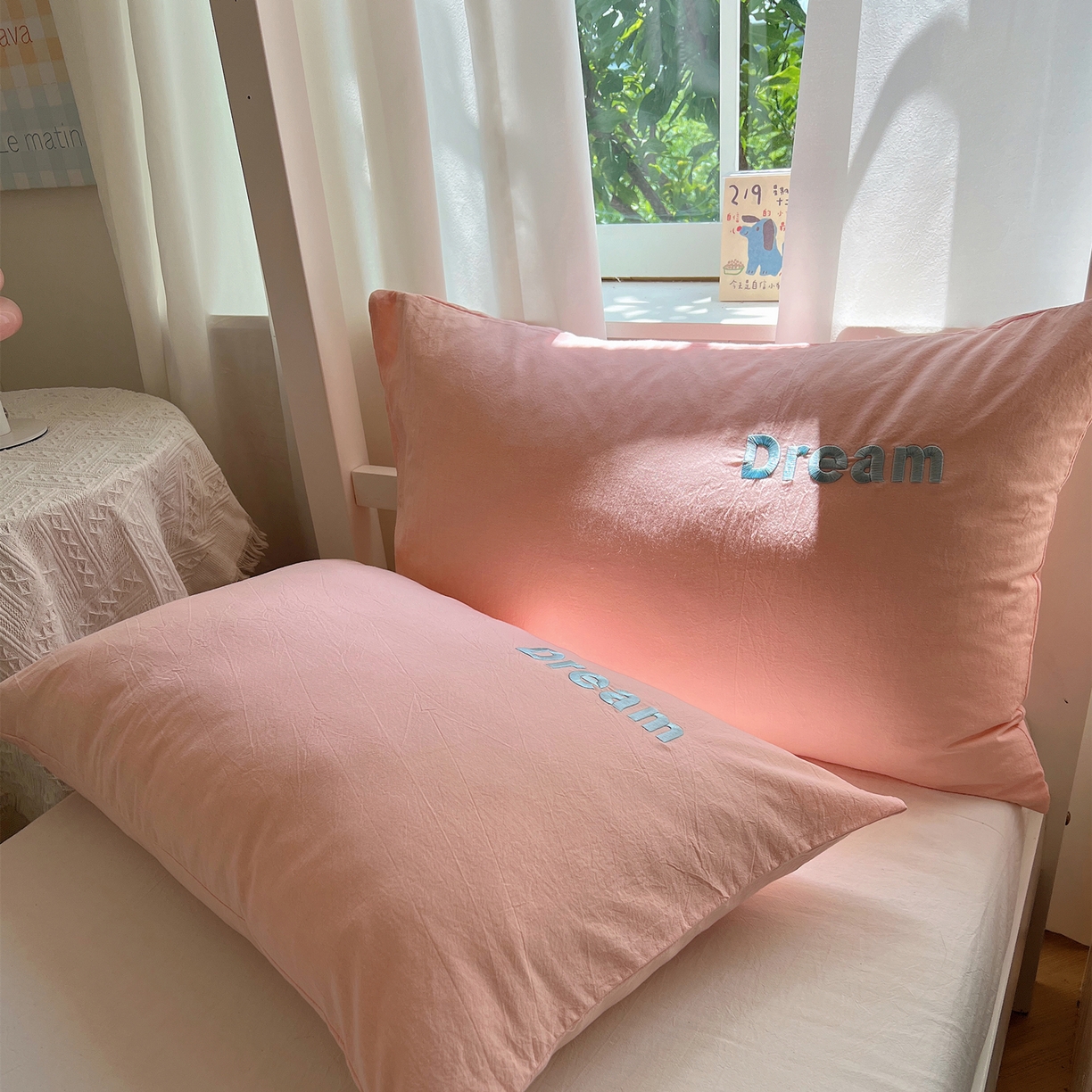 91家纺网 家纺一手货源 找家纺 丽涵家纺 2025新款全棉纯棉色织水洗棉刺绣单品枕套枕套单件单枕套-常规单人款 好梦-粉