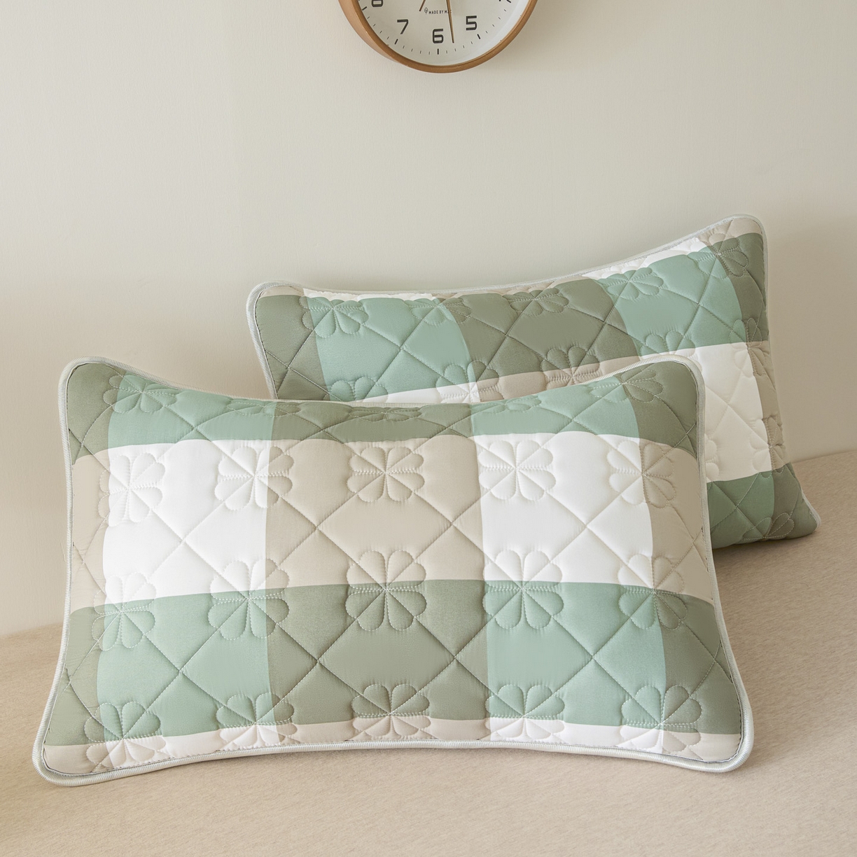 91家纺网 家纺一手货源 找家纺 （总）芬晴家纺 2025新款A类大豆夹棉格子枕套单件单枕套防口水头油